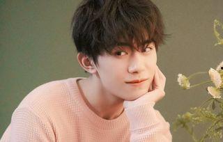 圈内爆料易烊千玺黄景瑜,两大流量小生幕后故事大揭秘  第1张